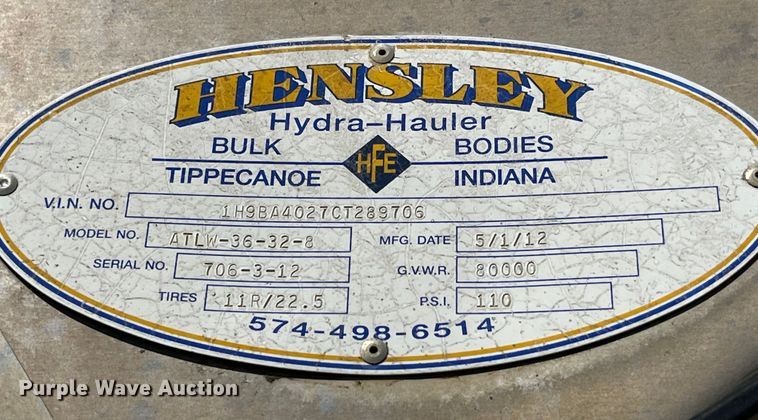 image for item LD9334 2012 Hensley ATLW-36-32-8 feed delivery trailer