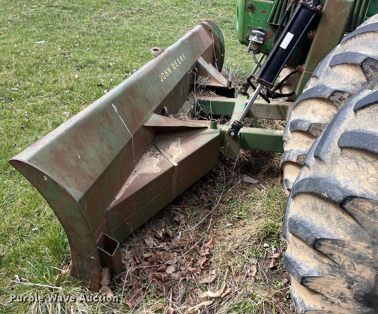 image for item LD9355 John Deere  8630 4WD tractor