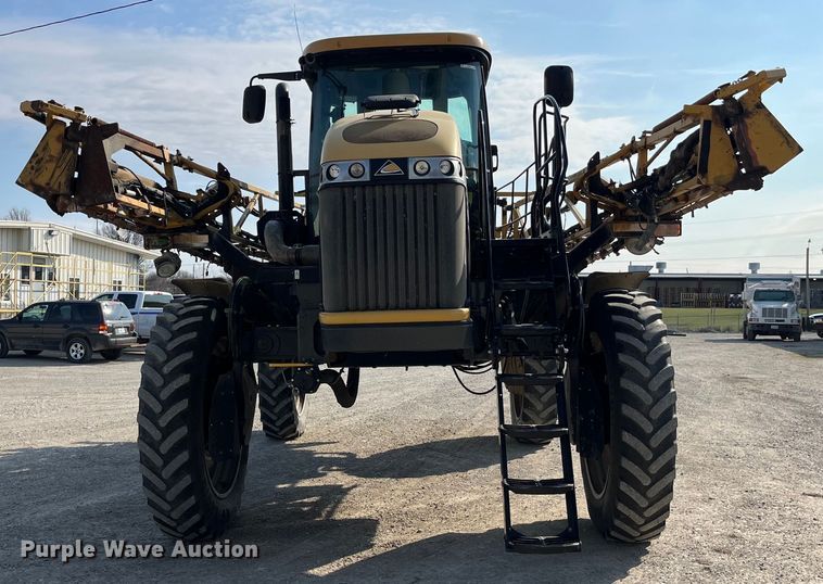 image for item LD9356 2013 RoGator RG900 sprayer