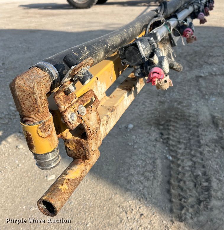 image for item LD9356 2013 RoGator RG900 sprayer