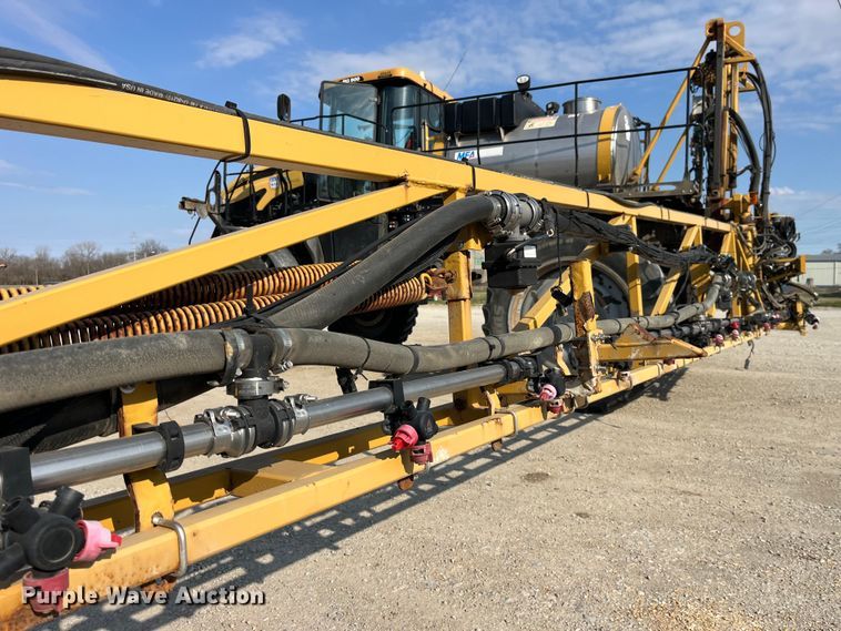 image for item LD9356 2013 RoGator RG900 sprayer