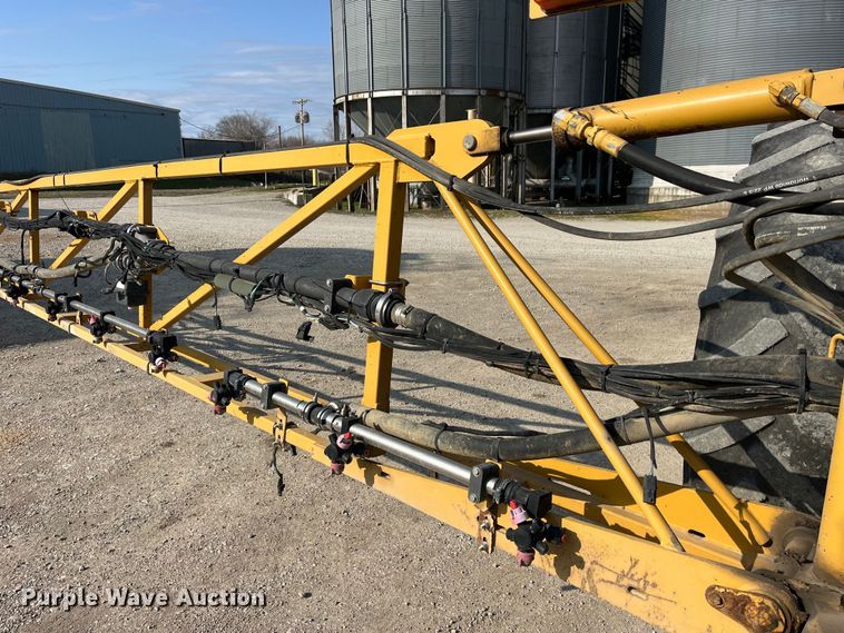 image for item LD9356 2013 RoGator RG900 sprayer