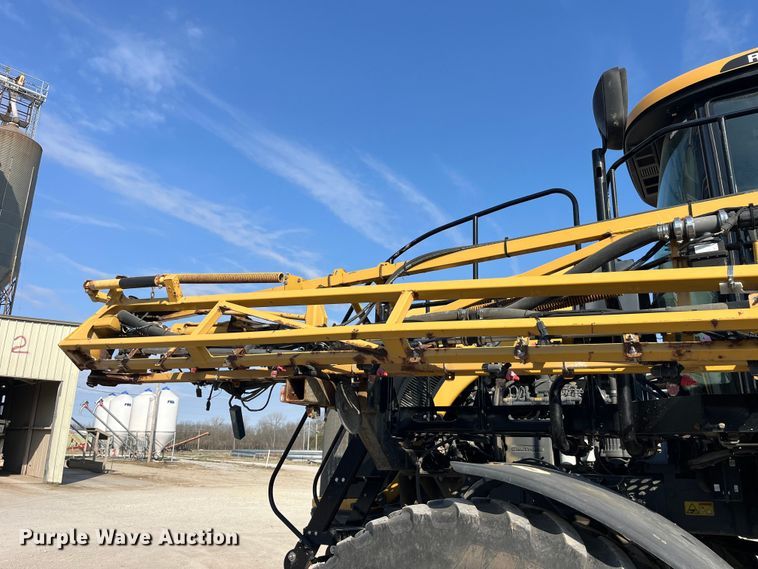 image for item LD9356 2013 RoGator RG900 sprayer