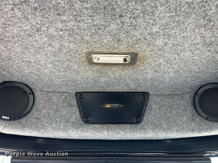 image for item LD9356 2013 RoGator RG900 sprayer