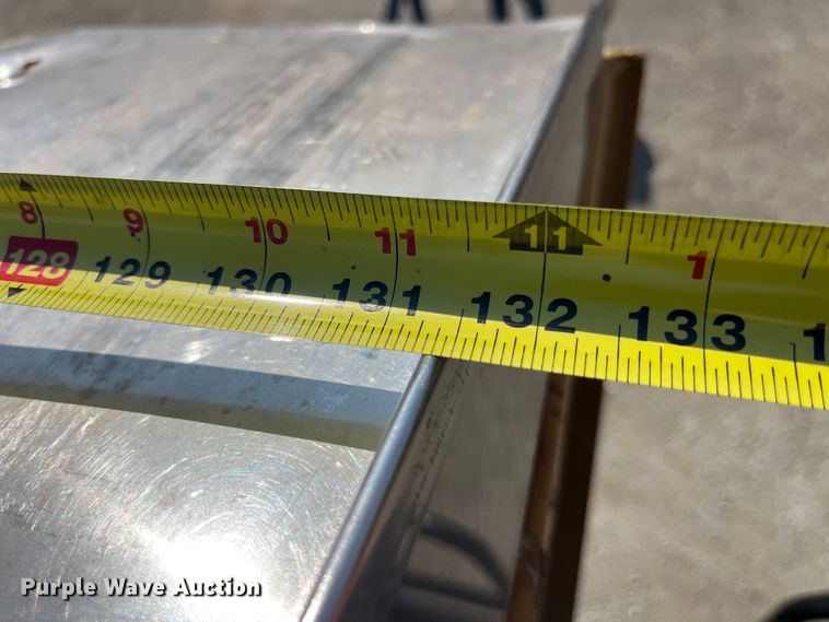 image for item LD9358 2014 RoGator RG1100 spreader