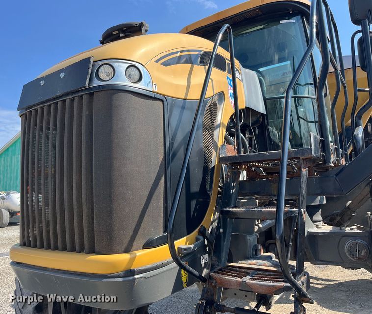 image for item LD9358 2014 RoGator RG1100 spreader