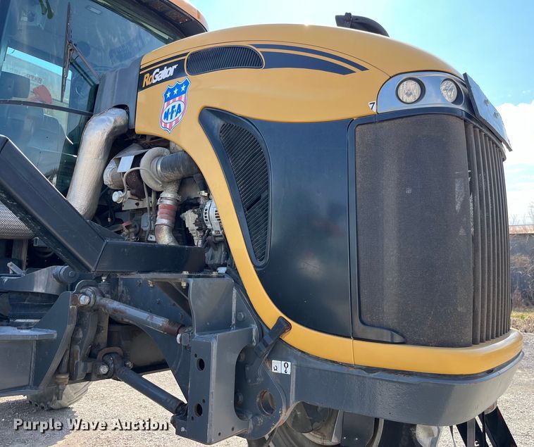 image for item LD9358 2014 RoGator RG1100 spreader