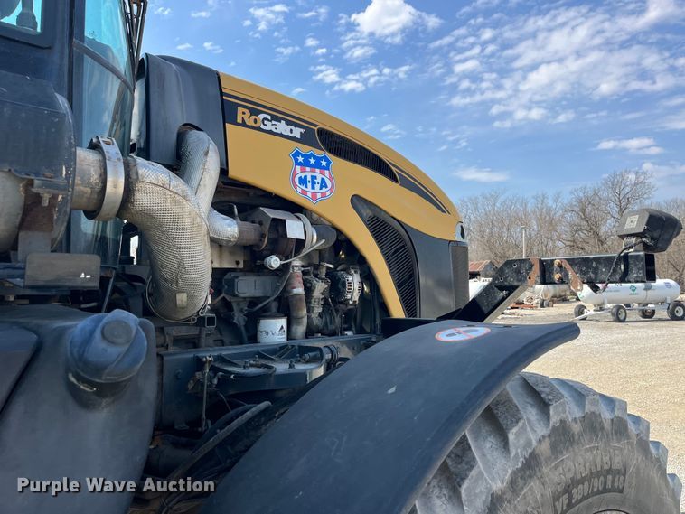 image for item LD9358 2014 RoGator RG1100 spreader