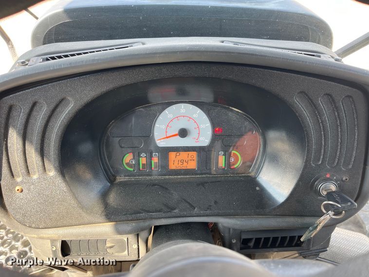 image for item LD9358 2014 RoGator RG1100 spreader