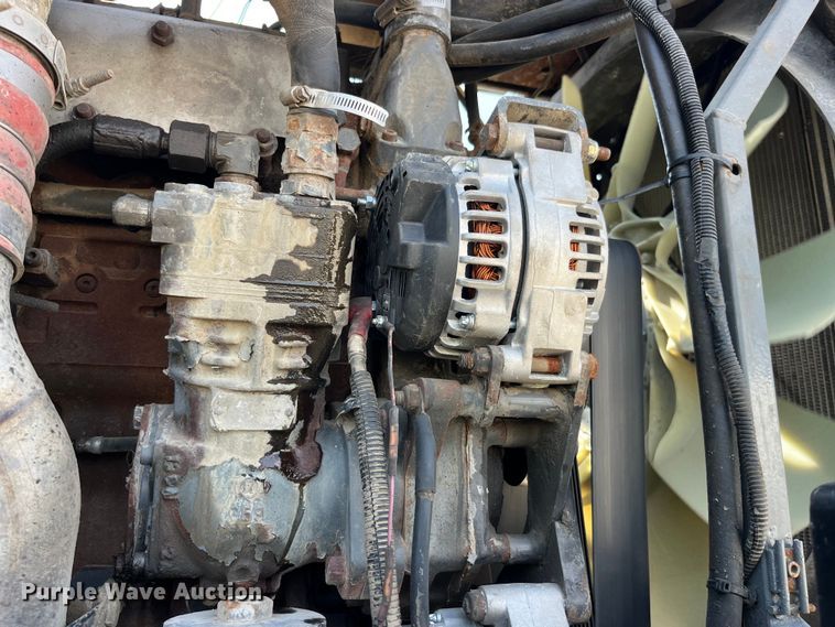 image for item LD9358 2014 RoGator RG1100 spreader