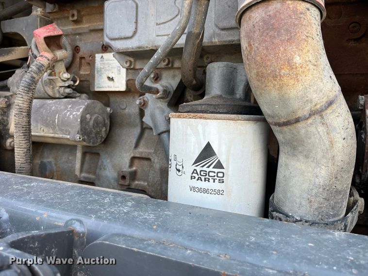 image for item LD9358 2014 RoGator RG1100 spreader