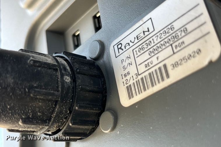 image for item LD9358 2014 RoGator RG1100 spreader