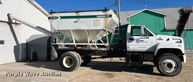 image for item LD9985 1991 GMC TopKick fertilizer delivery truck