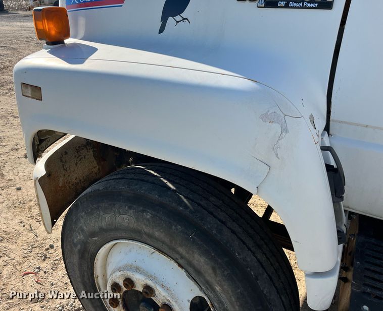 image for item LD9985 1991 GMC TopKick fertilizer delivery truck