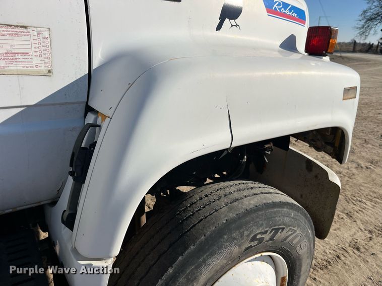 image for item LD9985 1991 GMC TopKick fertilizer delivery truck