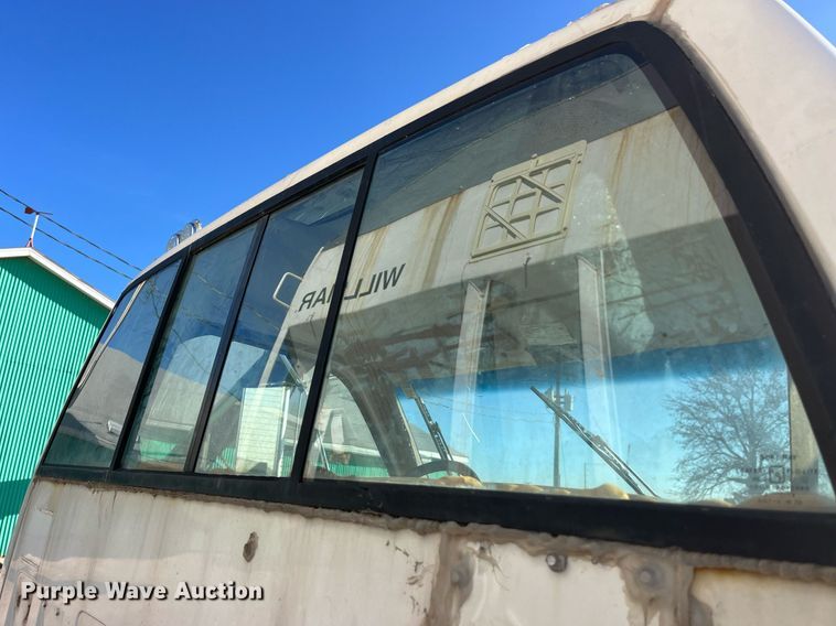 image for item LD9985 1991 GMC TopKick fertilizer delivery truck