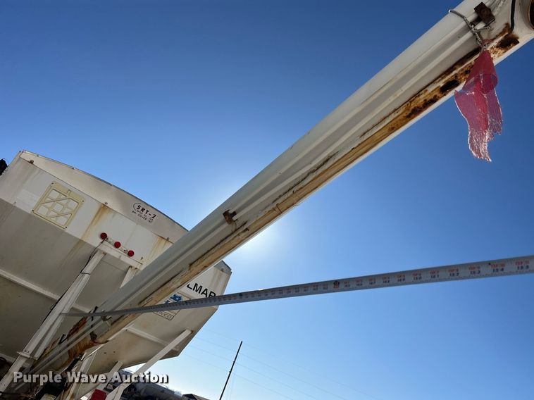 image for item LD9985 1991 GMC TopKick fertilizer delivery truck