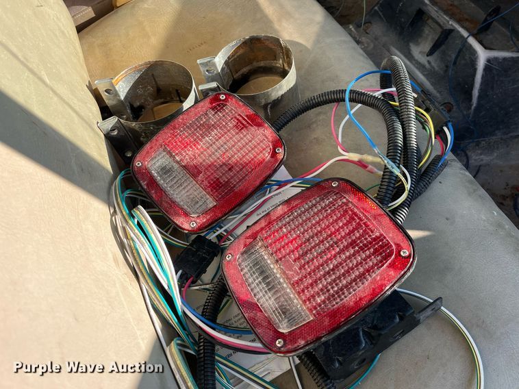 image for item LD9985 1991 GMC TopKick fertilizer delivery truck