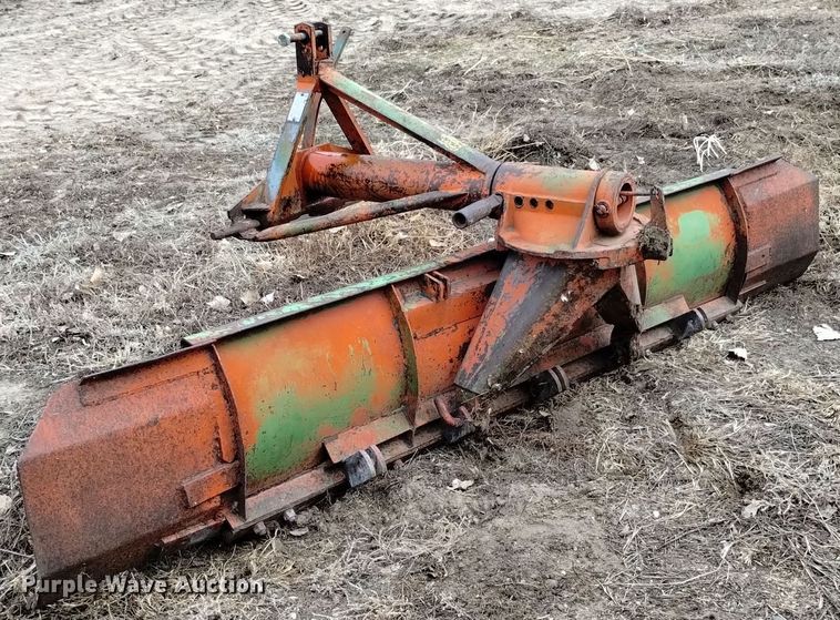 image for item LN9967 John Deere 80 102