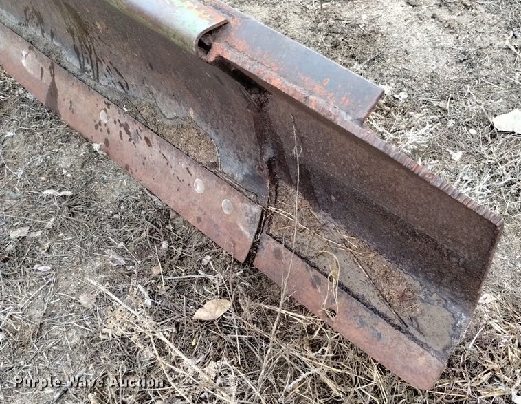 image for item LN9967 John Deere 80 102