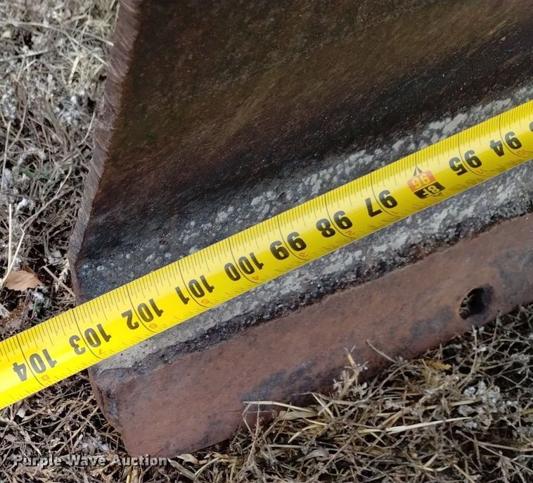 image for item LN9967 John Deere 80 102