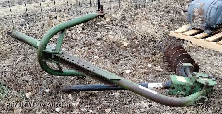 image for item LN9969 John Deere post hole auger