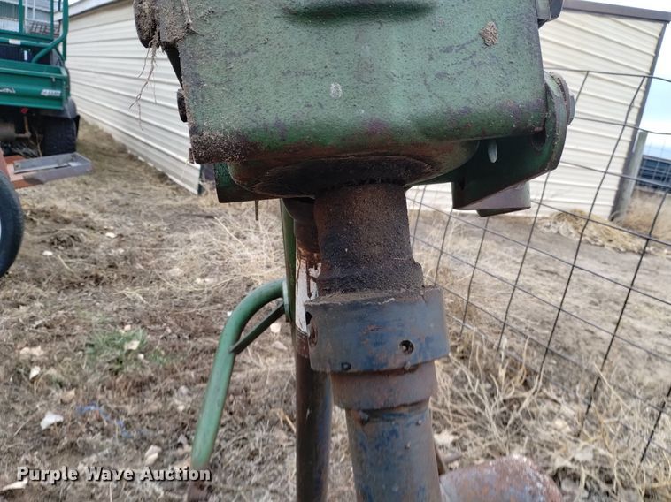 John Deere post hole auger in Oshkosh, NE Item LN9969 for sale