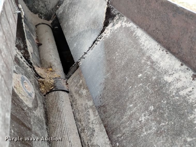 image for item LN9971 Corn roller mill