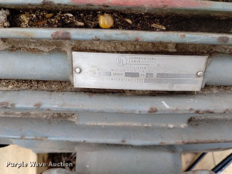 image for item LN9971 Corn roller mill