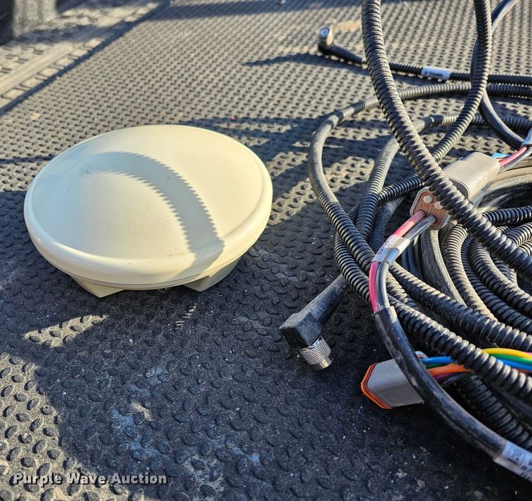 image for item MA9279 CASE  FM-750 GPS