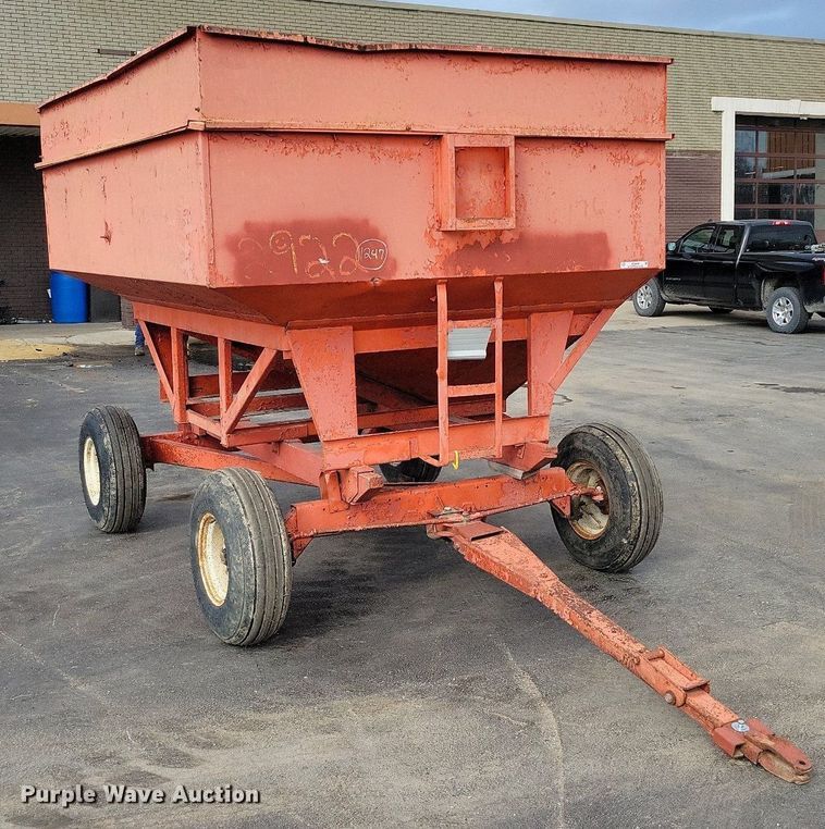 image for item MQ9688 Gravity wagon