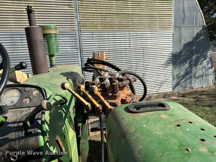 image for item NH9014 1968 John Deere 4020 tractor