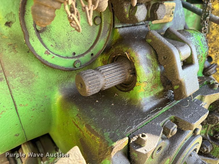 image for item NH9014 1968 John Deere 4020 tractor