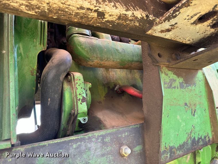 image for item NH9014 1968 John Deere 4020 tractor