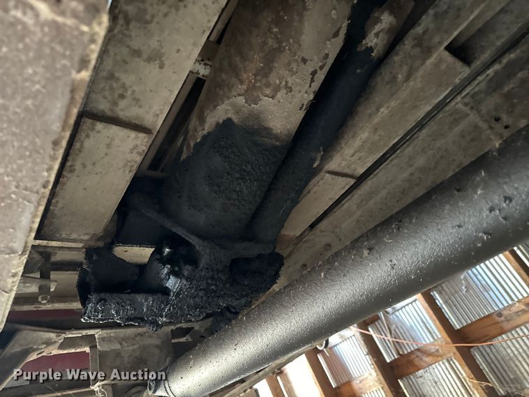 image for item NH9015 1968 Ford 600 dump flatbed truck