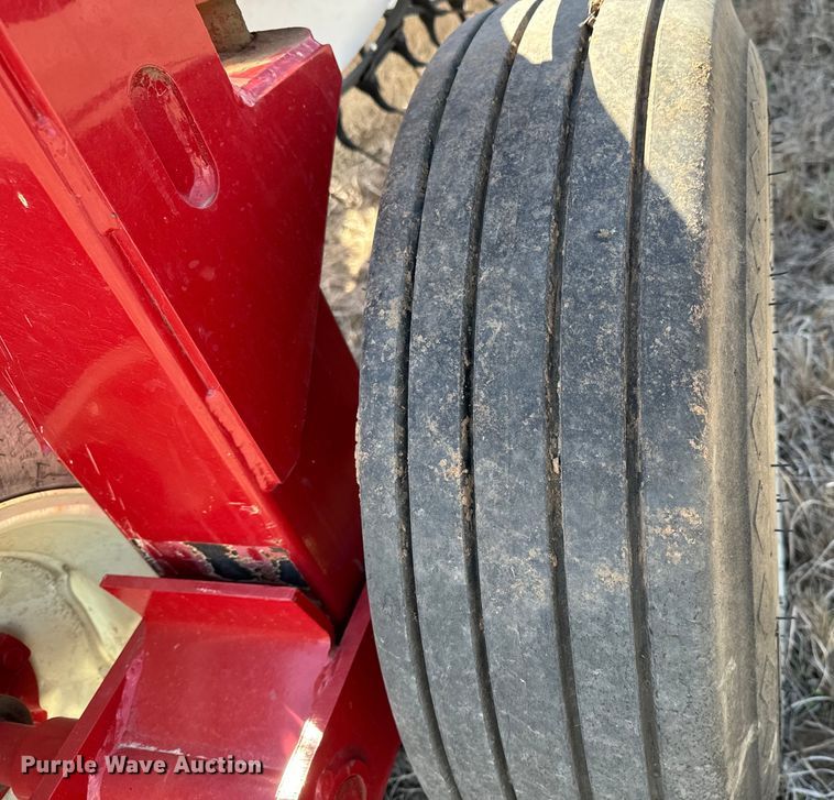 image for item NH9054 H&S  HC7116  hay rake