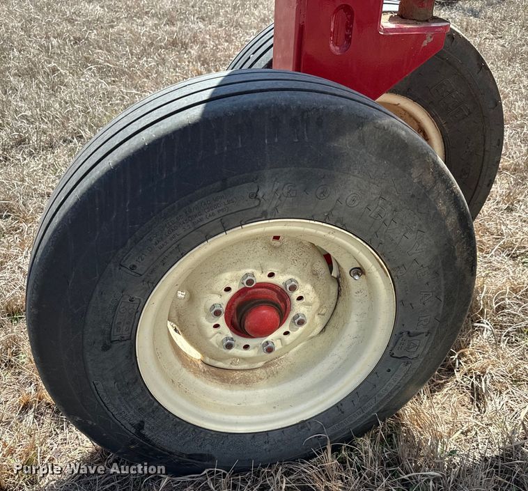 image for item NH9054 H&S  HC7116  hay rake