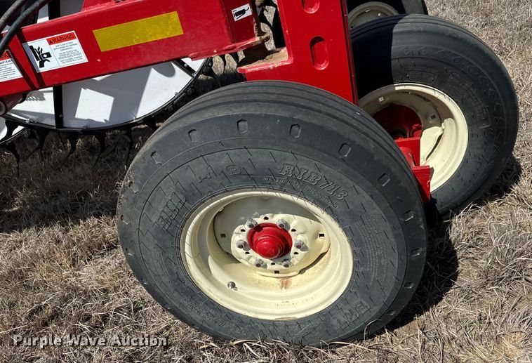 image for item NH9054 H&S  HC7116  hay rake