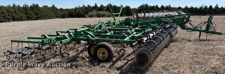 image for item NH9055 John Deere  726 mulch finisher