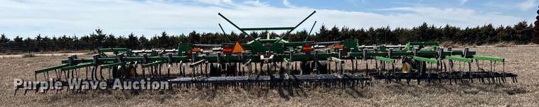 image for item NH9055 John Deere  726 mulch finisher