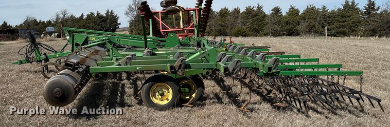 image for item NH9055 John Deere  726 mulch finisher