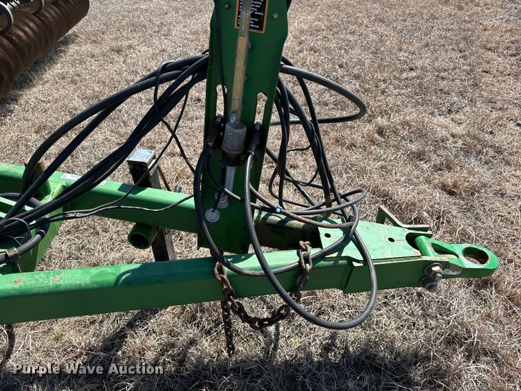 image for item NH9055 John Deere  726 mulch finisher