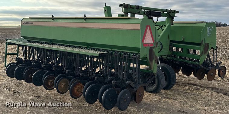 image for item NJ9484 Great Plains 3875860131 grain drill