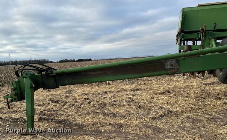 image for item NJ9484 Great Plains 3875860131 grain drill