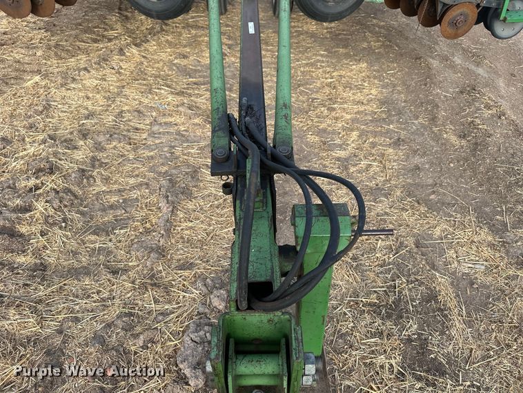 image for item NJ9484 Great Plains 3875860131 grain drill