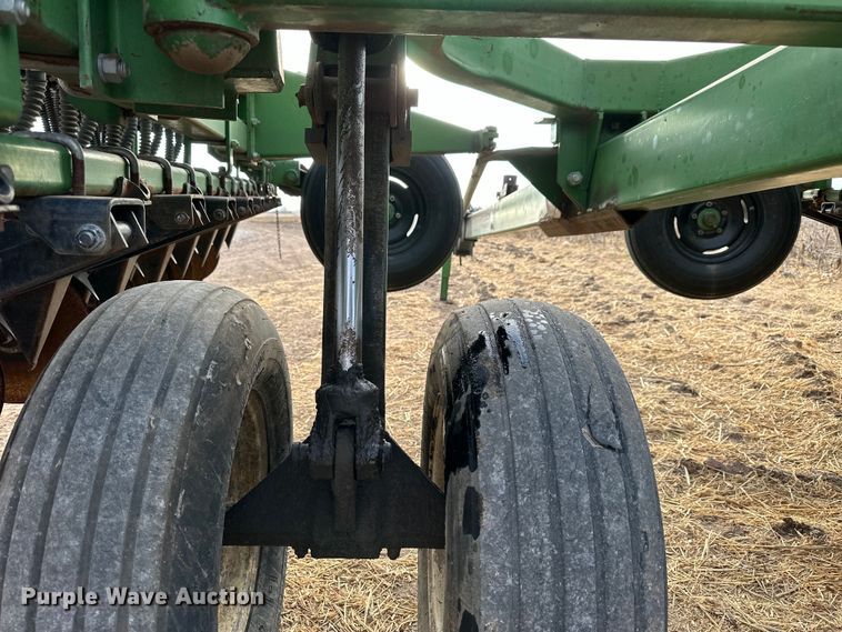 image for item NJ9484 Great Plains 3875860131 grain drill