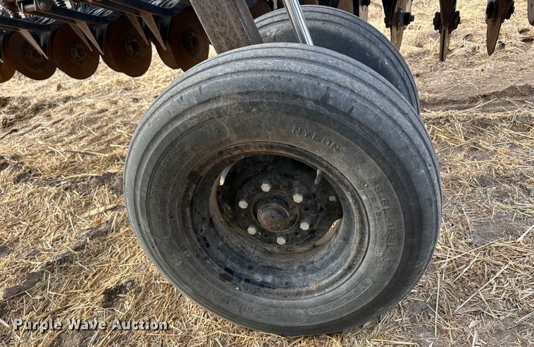 image for item NJ9484 Great Plains 3875860131 grain drill