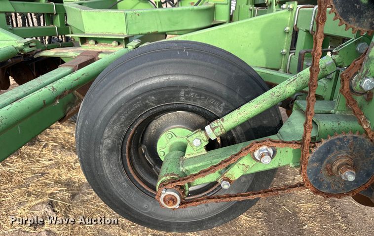 image for item NJ9484 Great Plains 3875860131 grain drill