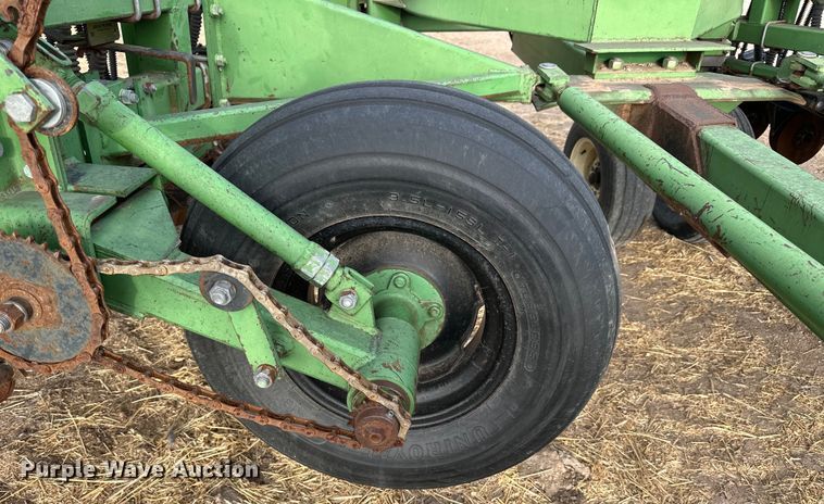 image for item NJ9484 Great Plains 3875860131 grain drill