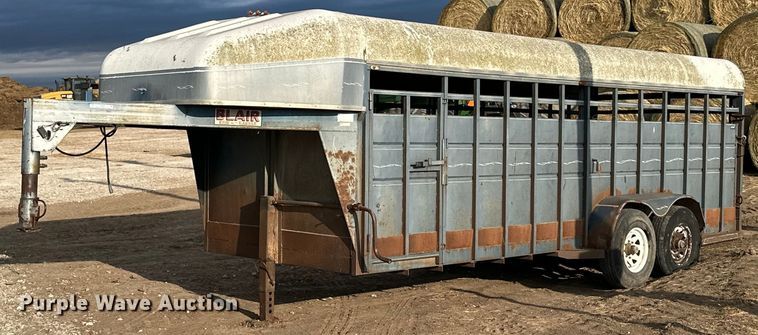 image for item NJ9485 1994 Blair 20X80GN livestock trailer